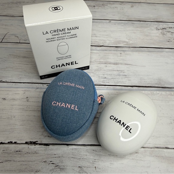 CHANEL La Crème Main with Denim Pouch LIMITED EDITION - Picture 5 of 7